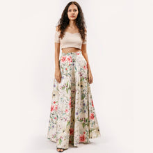 Load image into Gallery viewer, Floral Flared Skirt
